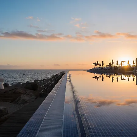 Marina Gran Canaria 4*